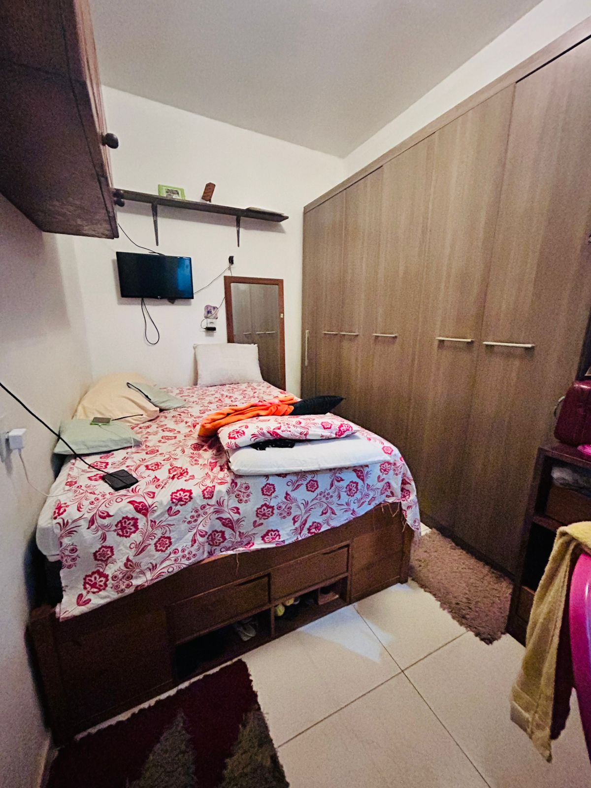 Imagem Casa com 3 Quartos para Alugar, 70 m² em - Imagem Casa com 3 Quartos para Alugar, 70 m² em -