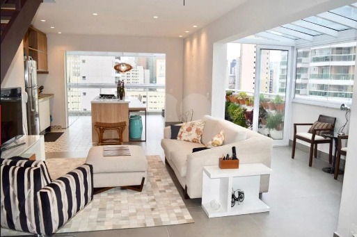 Imagem Apartamento com 2 Quartos à Venda, 108 m²em Vila Mariana - São Paulo