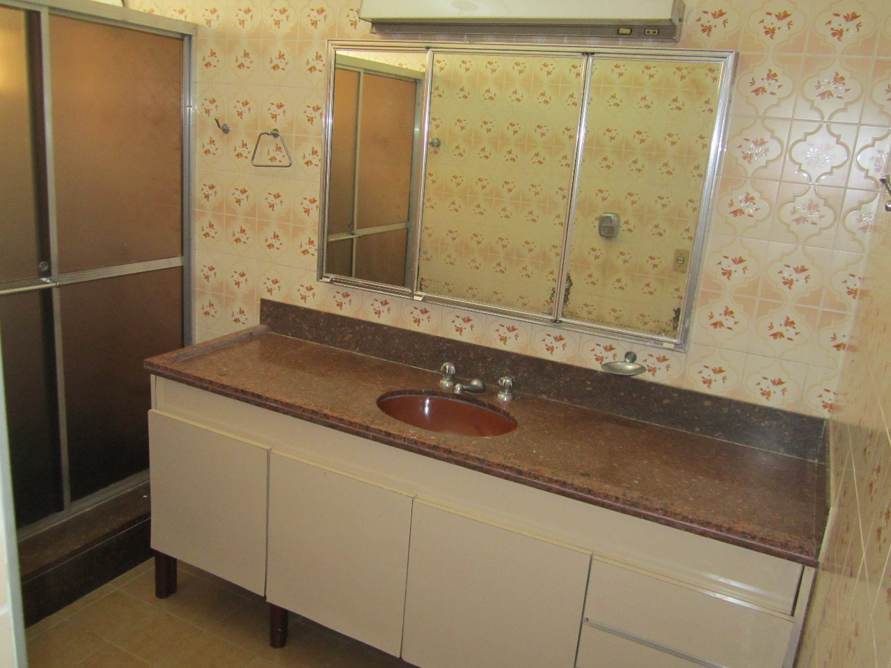 Imagem Casa com 6 Quartos para Alugar, 320 m²em Vila Augusta - Sorocaba