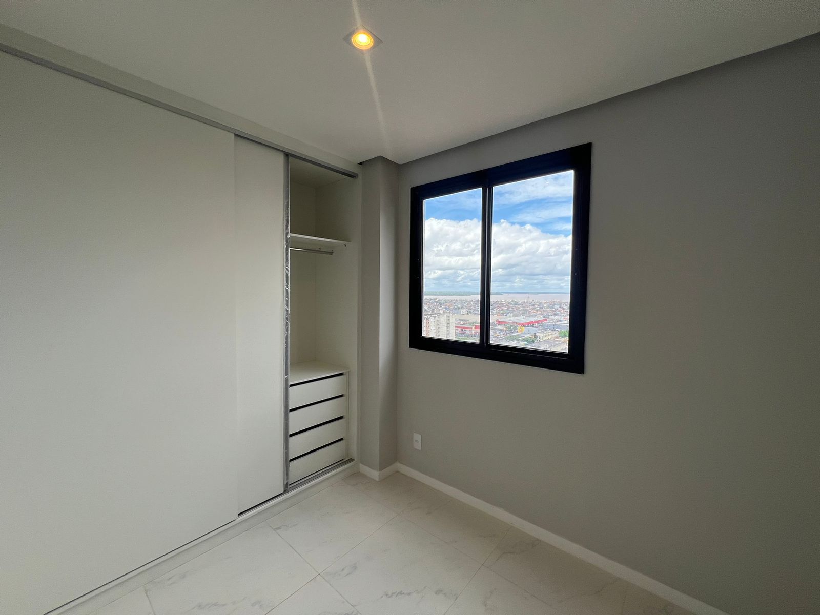 Imagem Apartamento com 3 Quartos à Venda, 85 m²em Batista Campos - Belém