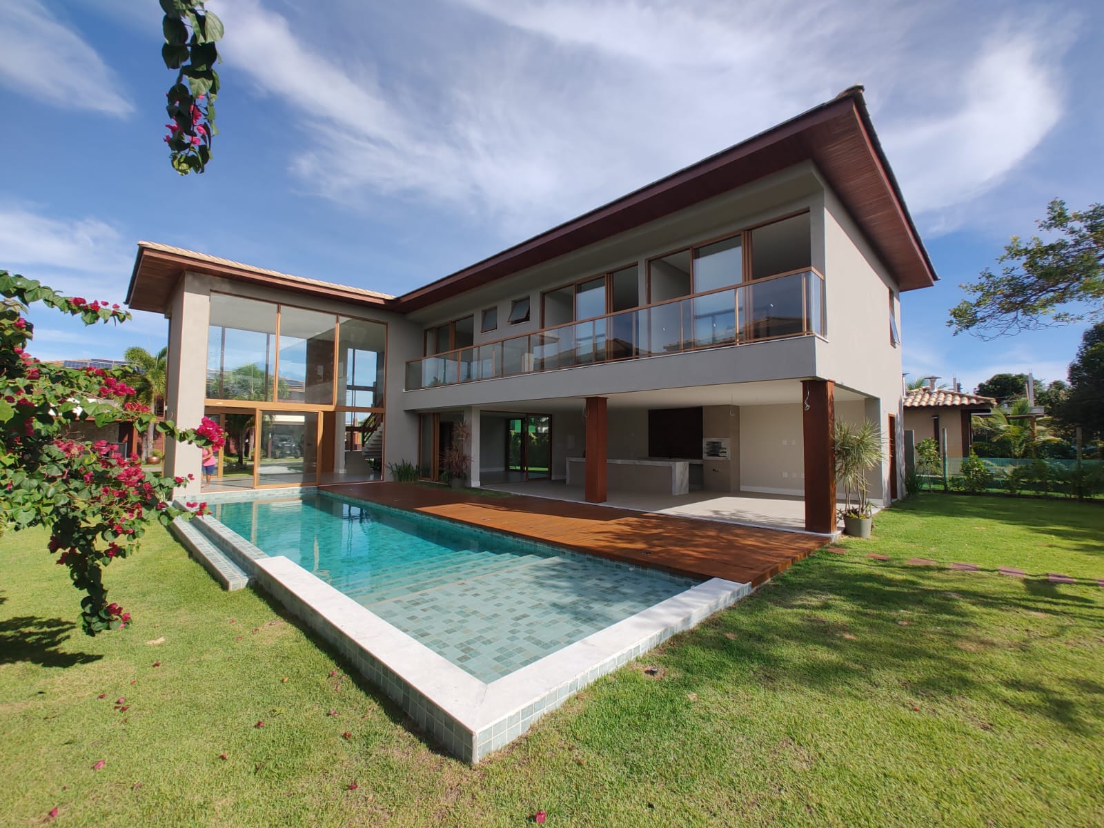 Imagem Casa de Condomínio com 5 Quartos à Venda, 375 m²em Praia do Forte - Mata de São João Imagem Casa de Condomínio com 5 Quartos à Venda, 375 m²em Praia do Forte - Mata de São João