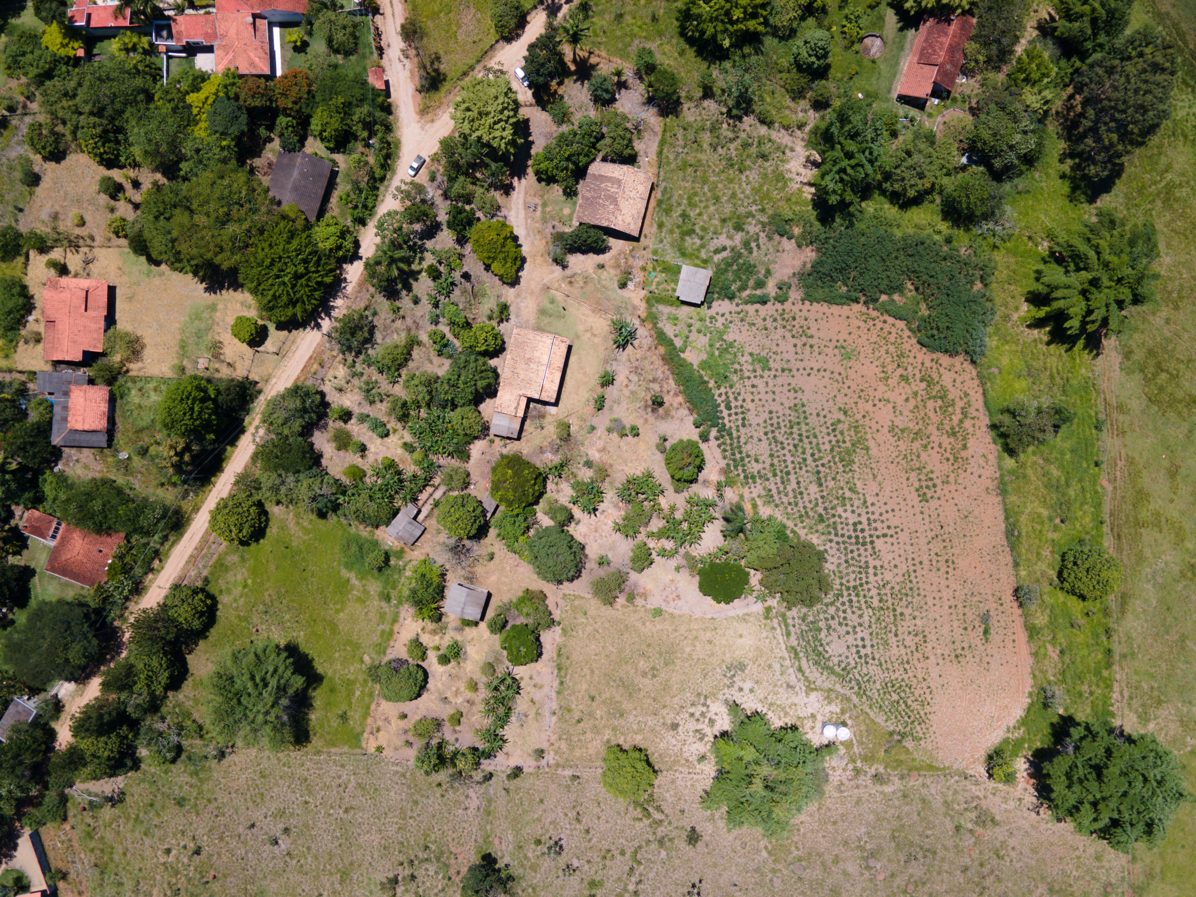 Imagem Chácara com 3 Quartos à Venda, 24.000 m² em Chácara Marambaia - Caçapava Imagem Chácara com 3 Quartos à Venda, 24.000 m² em Chácara Marambaia - Caçapava