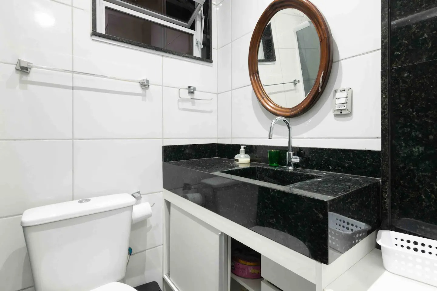 Imagem Apartamento com 2 Quartos à Venda ou Temporada, 85 m²em Leme - Rio de Janeiro