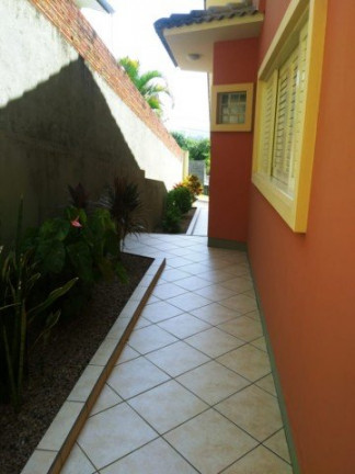 Imagem Casa com 3 Quartos à Venda, 300 m² em São Luiz - Criciúma
