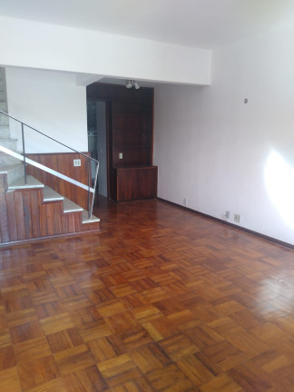 Imagem Casa de Condomínio com 3 Quartos à Venda, 80 m² em Alto - Teresópolis