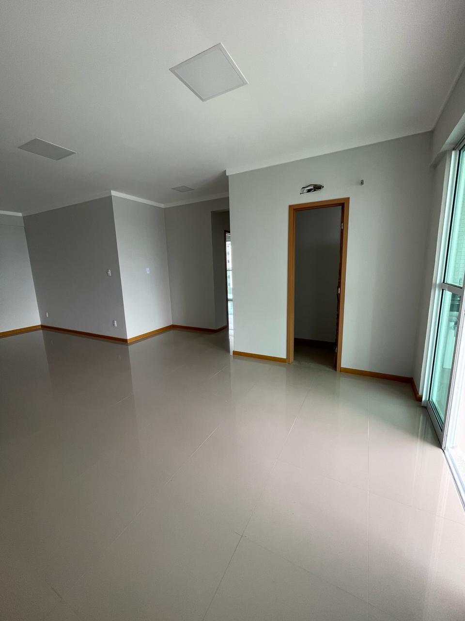Imagem Apartamento com 3 Quartos à Venda, 157 m²em Marco - Belém