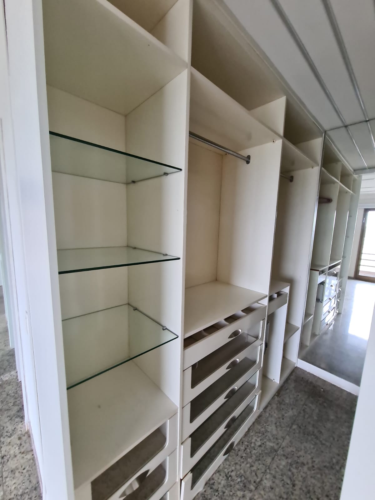 Imagem Apartamento com 4 Quartos à Venda, 240 m²em Aleixo - Manaus Imagem Apartamento com 4 Quartos à Venda, 240 m²em Aleixo - Manaus