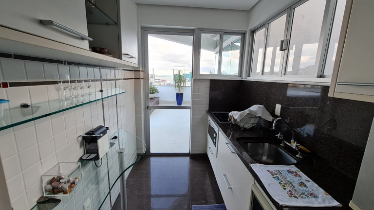 Imagem Cobertura com 3 Quartos à Venda, 295 m²em Centro - Florianópolis