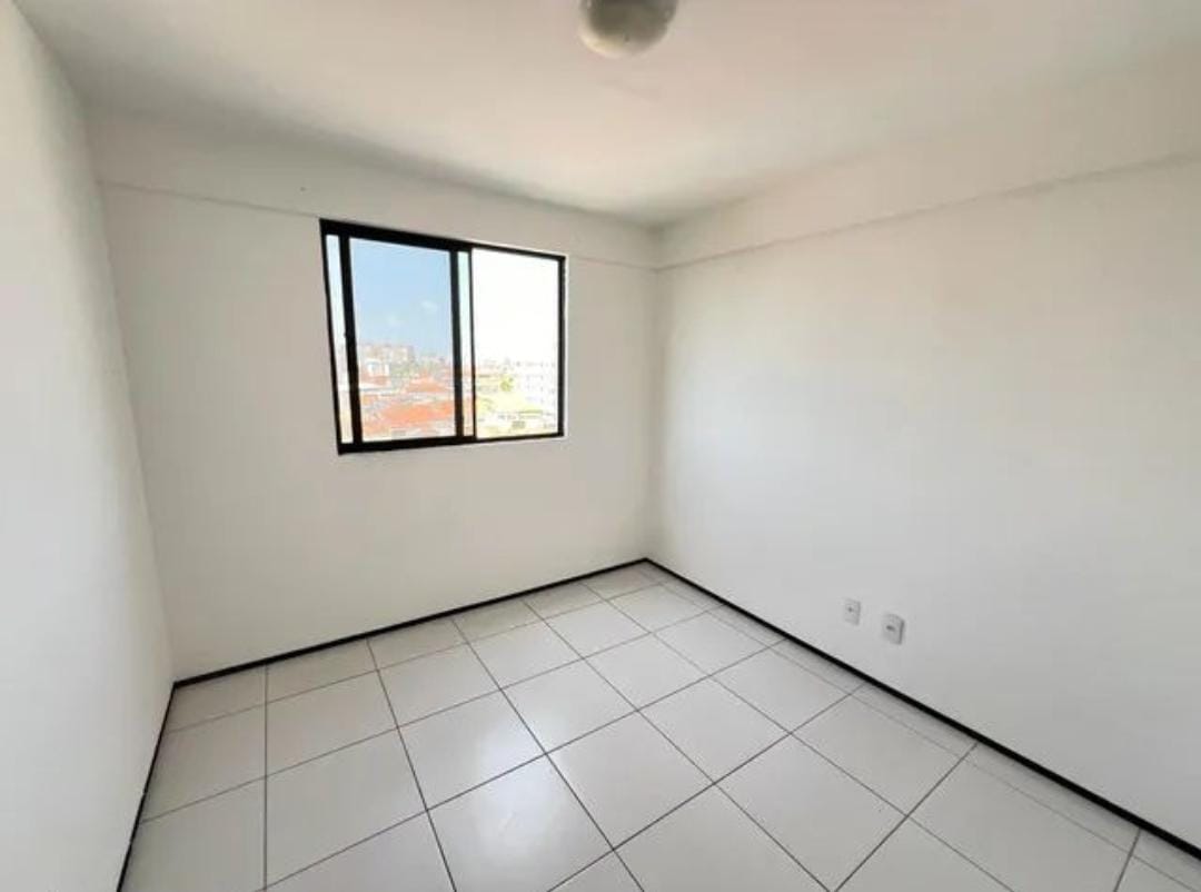 Imagem Apartamento com 2 Quartos à Venda, 58 m²em Renascença - São Luís
