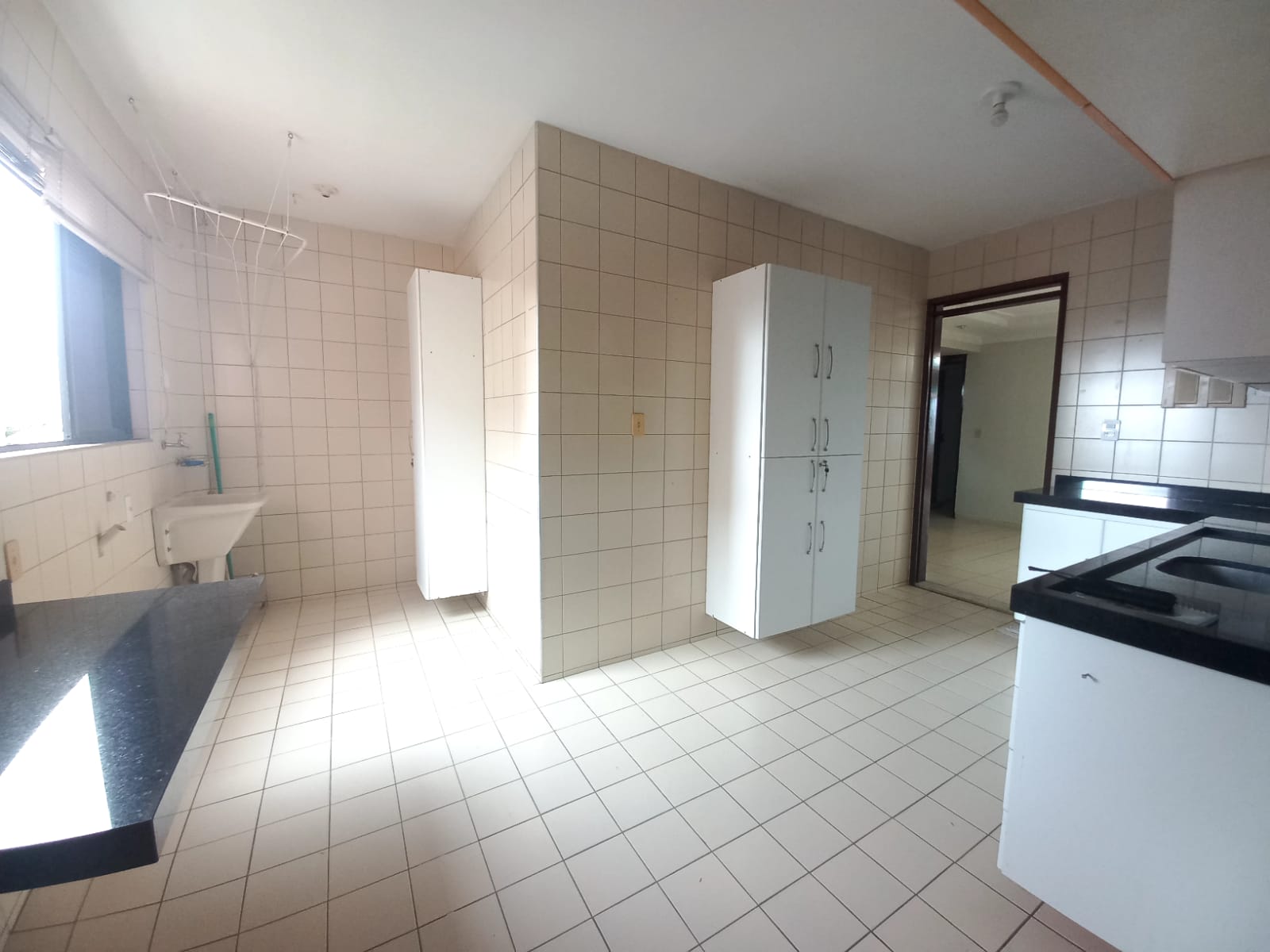 Imagem Apartamento com 3 Quartos à Venda, 107 m²em Lagoa Nova - Natal