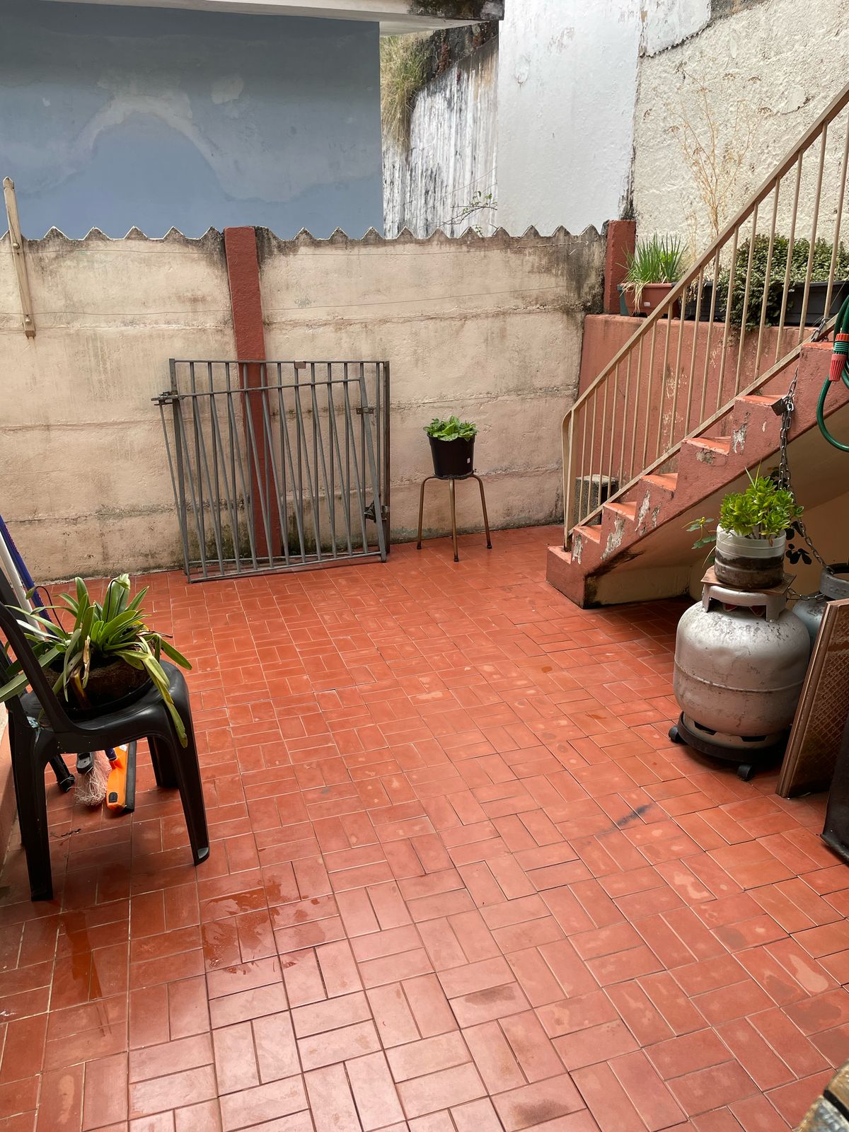 Imagem Casa com 1 Quarto à Venda, 85 m² em Centro - Poços de Caldas