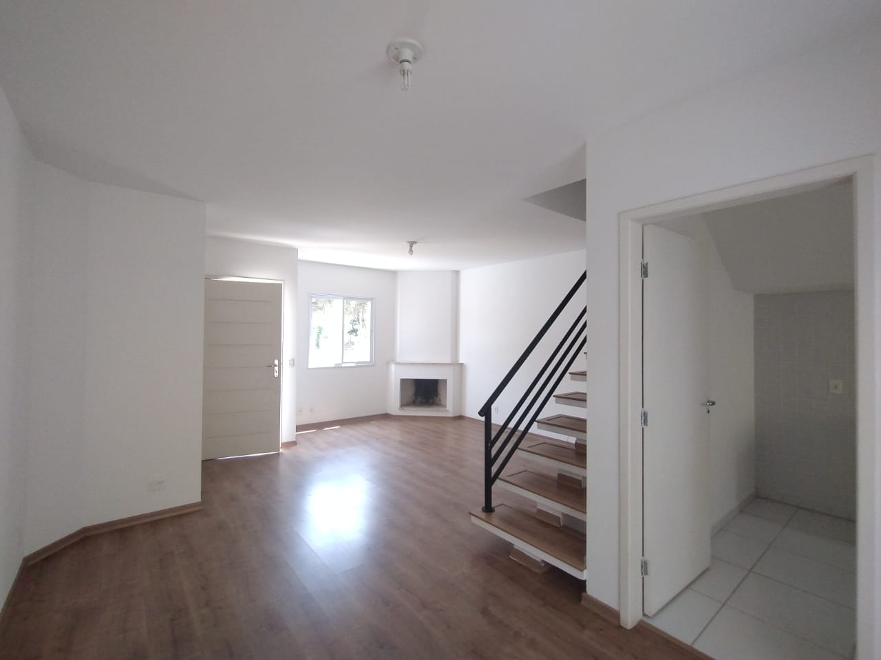 Imagem Casa de Condomínio com 3 Quartos para Alugar, 105 m²em Paisagem Renoir - Cotia Imagem Casa de Condomínio com 3 Quartos para Alugar, 105 m²em Paisagem Renoir - Cotia