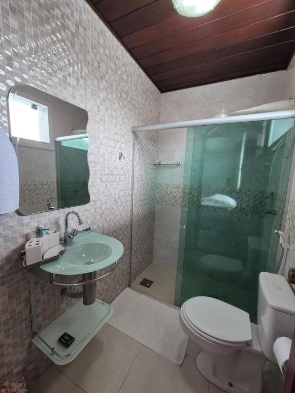 Imagem Casa de Condomínio com 6 Quartos para Temporada, 600 m² em Curió-Utinga - Belém