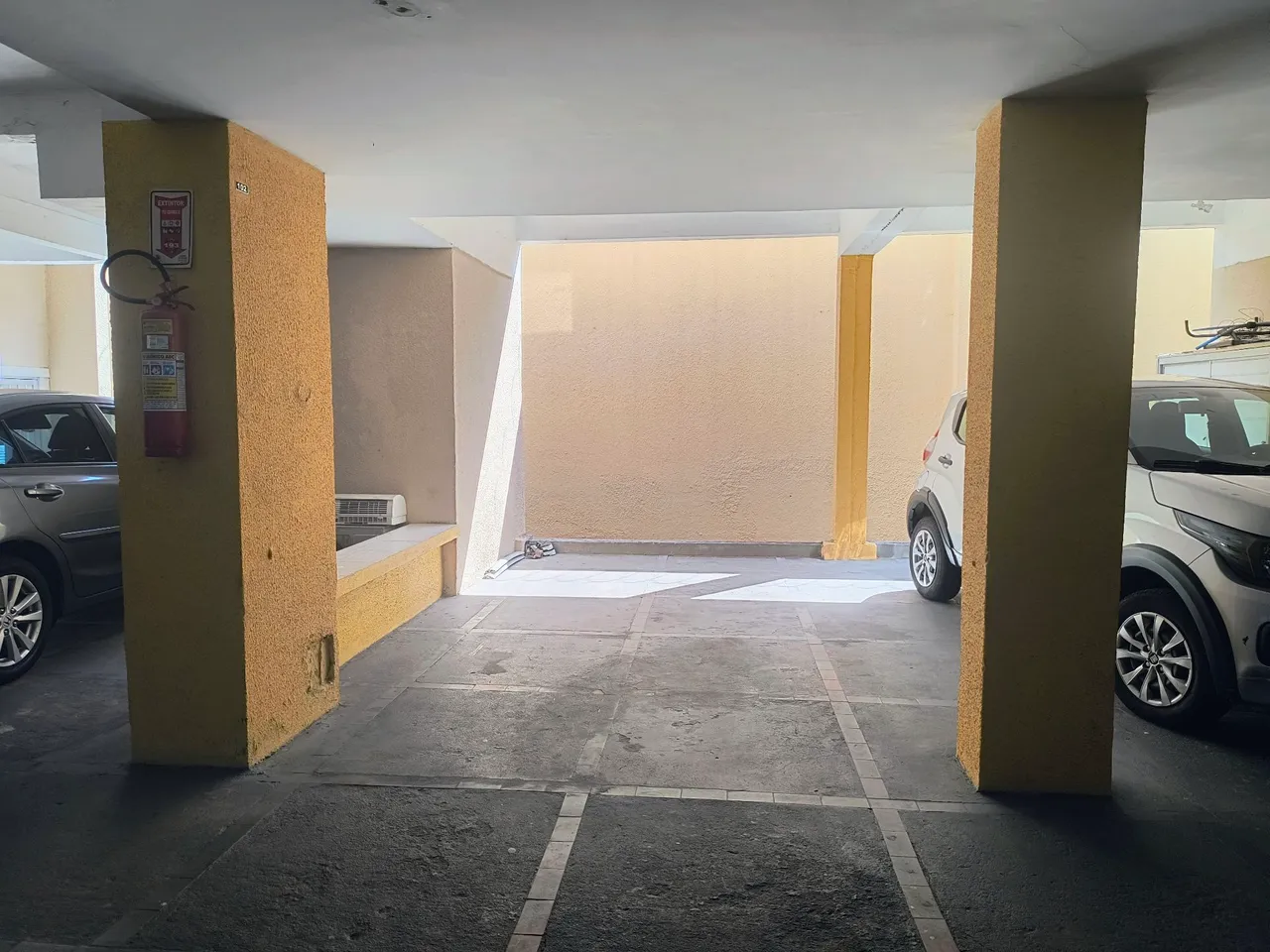 Imagem Apartamento com 3 Quartos à Venda, 107 m²em José Bonifácio - Fortaleza Imagem Apartamento com 3 Quartos à Venda, 107 m²em José Bonifácio - Fortaleza