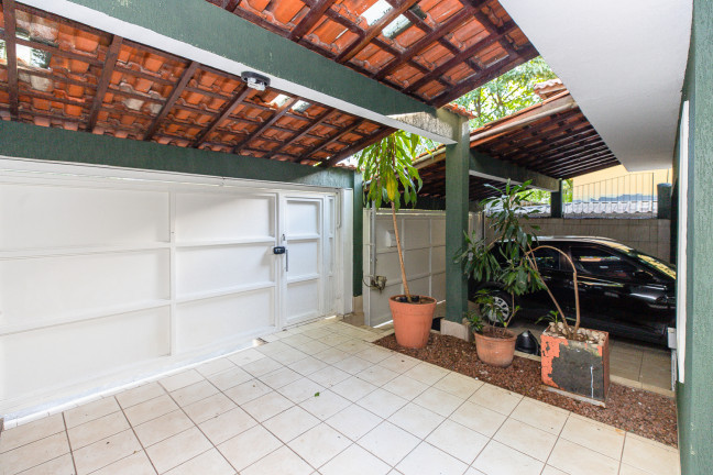Imagem Casa com 3 Quartos à Venda, em Vila Madalena - São Paulo Imagem Casa com 3 Quartos à Venda, em Vila Madalena - São Paulo