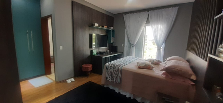 Imagem Casa de Condomínio com 3 Quartos à Venda, em Jardim Novo Horizonte - Sorocaba Imagem Casa de Condomínio com 3 Quartos à Venda, em Jardim Novo Horizonte - Sorocaba