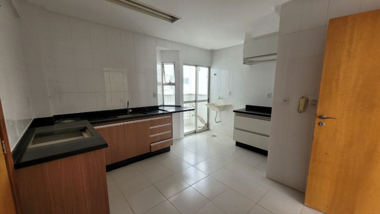 Imagem Apartamento com 3 Quartos à Venda, 117 m² em Serrinha - Goiânia Imagem Apartamento com 3 Quartos à Venda, 117 m² em Serrinha - Goiânia