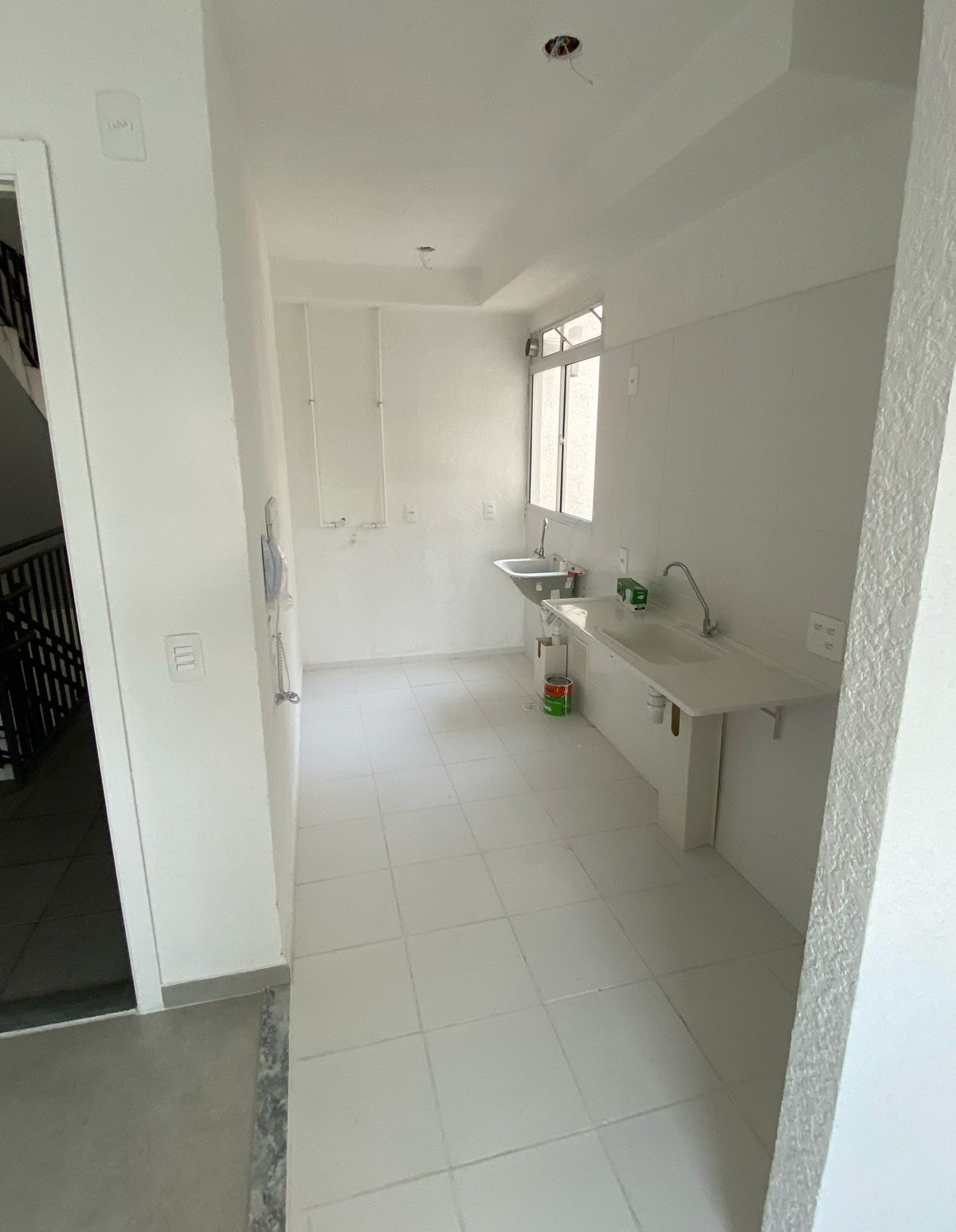 Imagem Apartamento com 2 Quartos à Venda, 45 m² em Santa Cruz - Rio de Janeiro