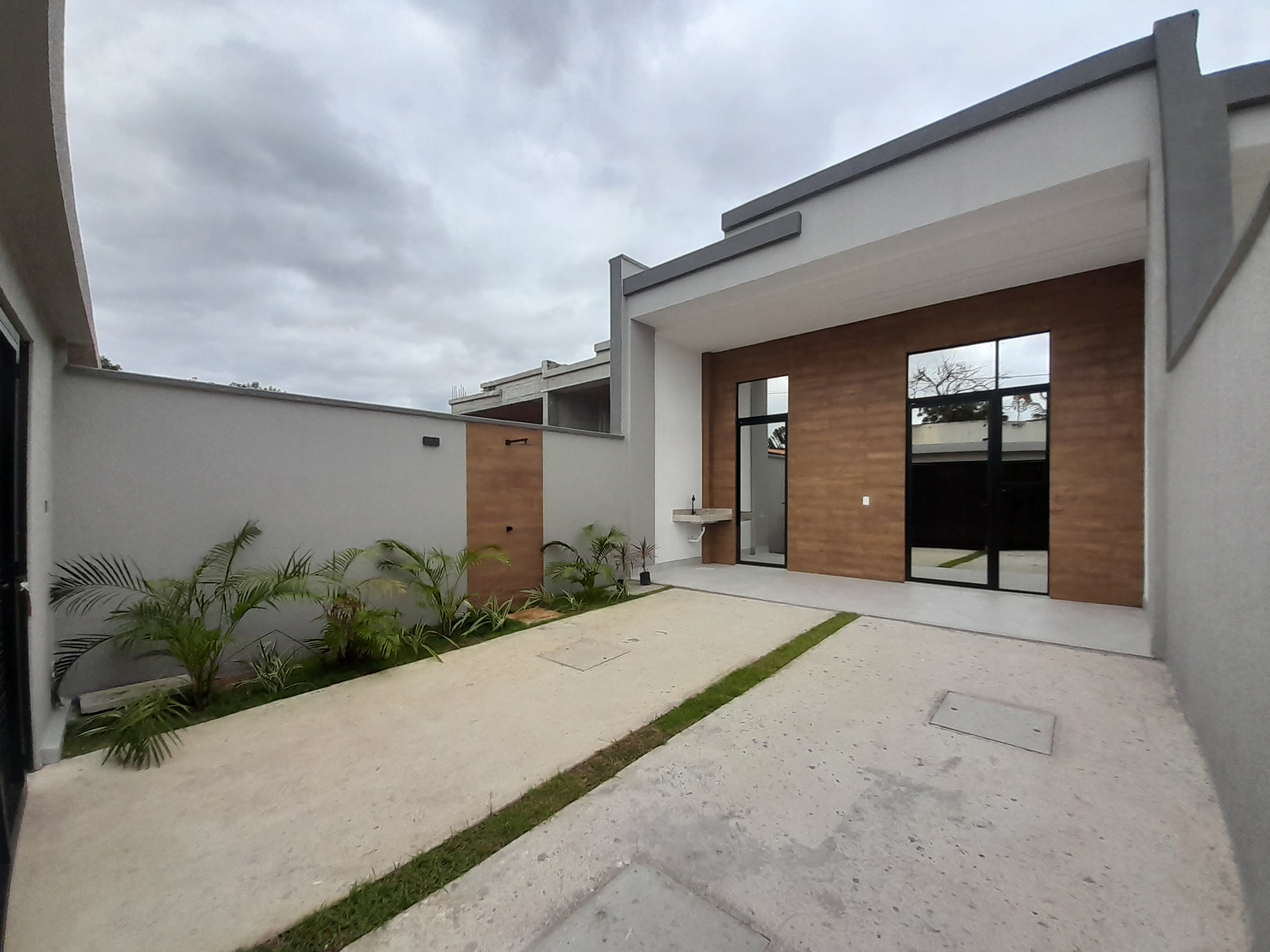 Casa com 3 Quartos à Venda, 98 m² em Coaçu - eusébio