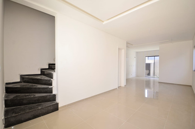 Imagem Sobrado com 3 Quartos à Venda,  em Bairro Alto - Curitiba