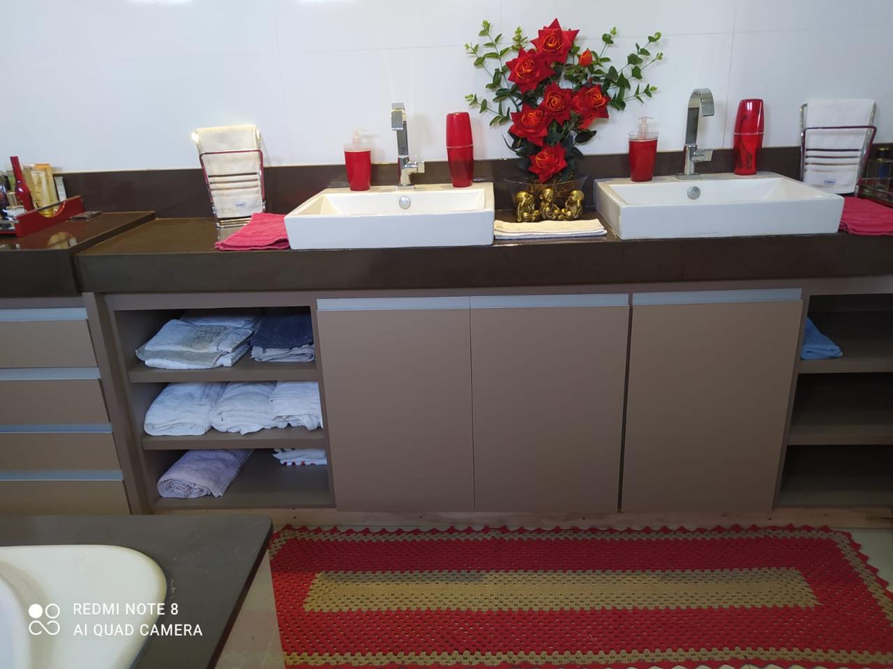 Imagem Sobrado com 5 Quartos à Venda, 250 m²em Residencial Humaitá - Goiânia