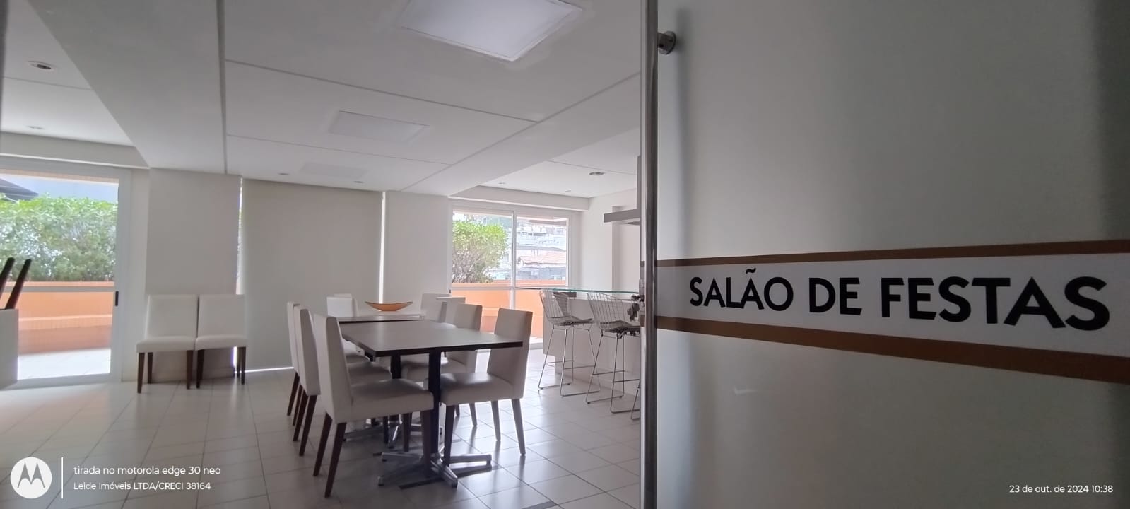 Imagem Apartamento com 2 Quartos à Venda, 65 m² em Centro - Florianópolis