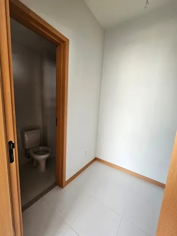Imagem Apartamento com 3 Quartos à Venda, 171 m²em Umarizal - Belém