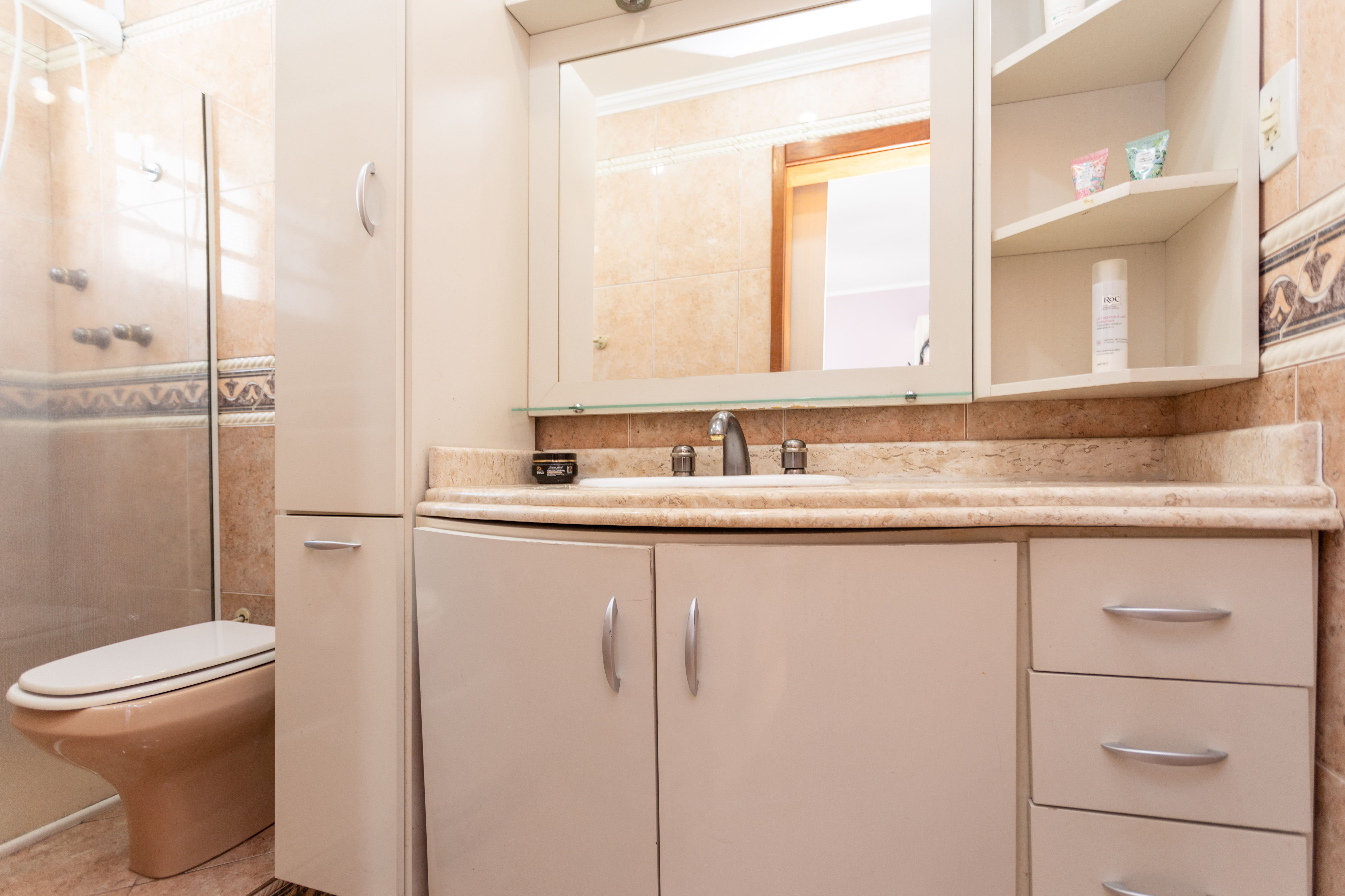 Imagem Cobertura com 2 Quartos à Venda, 80 m² em Vila Ipiranga - Porto Alegre Imagem Cobertura com 2 Quartos à Venda, 80 m² em Vila Ipiranga - Porto Alegre