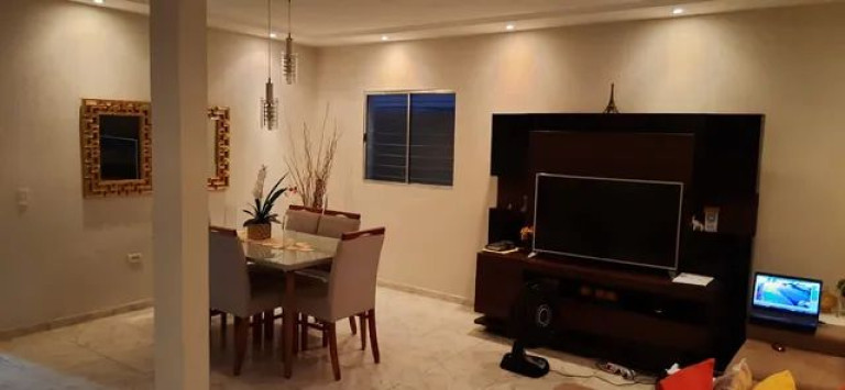 Imagem Casa com 4 Quartos à Venda, 248 m²em Piedade - Jaboatão dos Guararapes