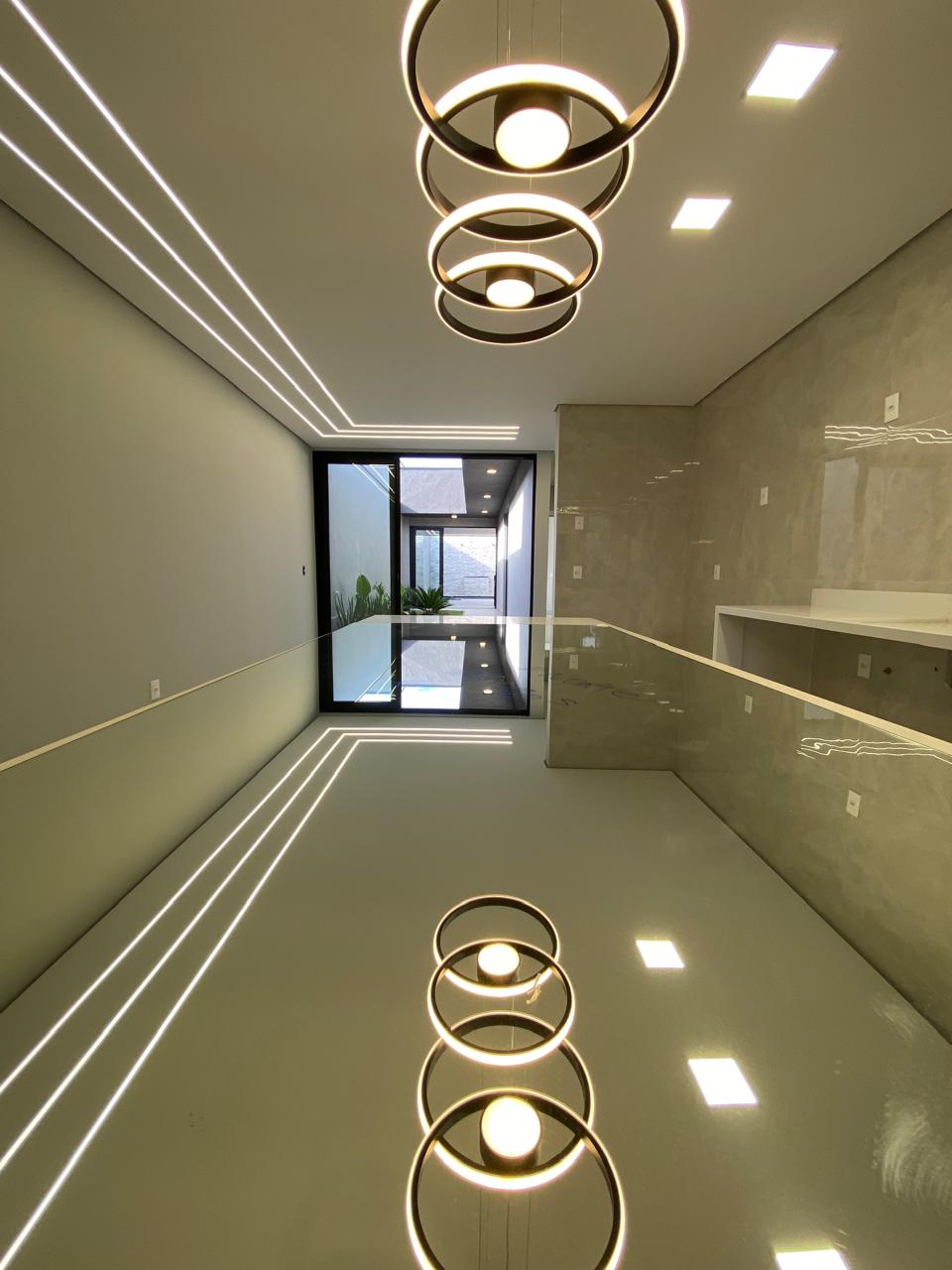 Imagem Casa com 4 Quartos à Venda, 318 m² em Setor Habitacional Vicente Pires - Brasília Imagem Casa com 4 Quartos à Venda, 318 m² em Setor Habitacional Vicente Pires - Brasília