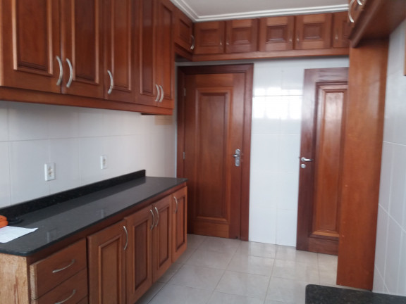 Imagem Apartamento com 3 Quartos para Alugar, 170 m² em Batista Campos - Belém