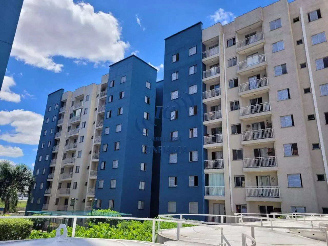 Apartamento com 3 Quartos para Alugar, 56 m²em Vila Carrão - São Paulo