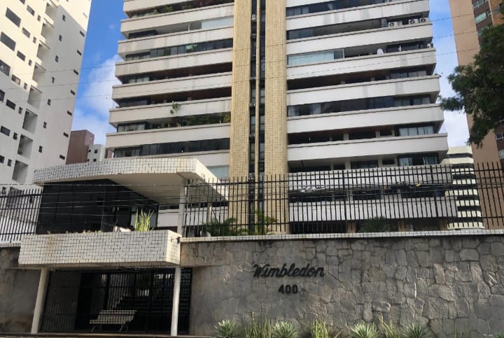 Imagem Apartamento com 4 Quartos à Venda, 240 m²em Meireles - Fortaleza