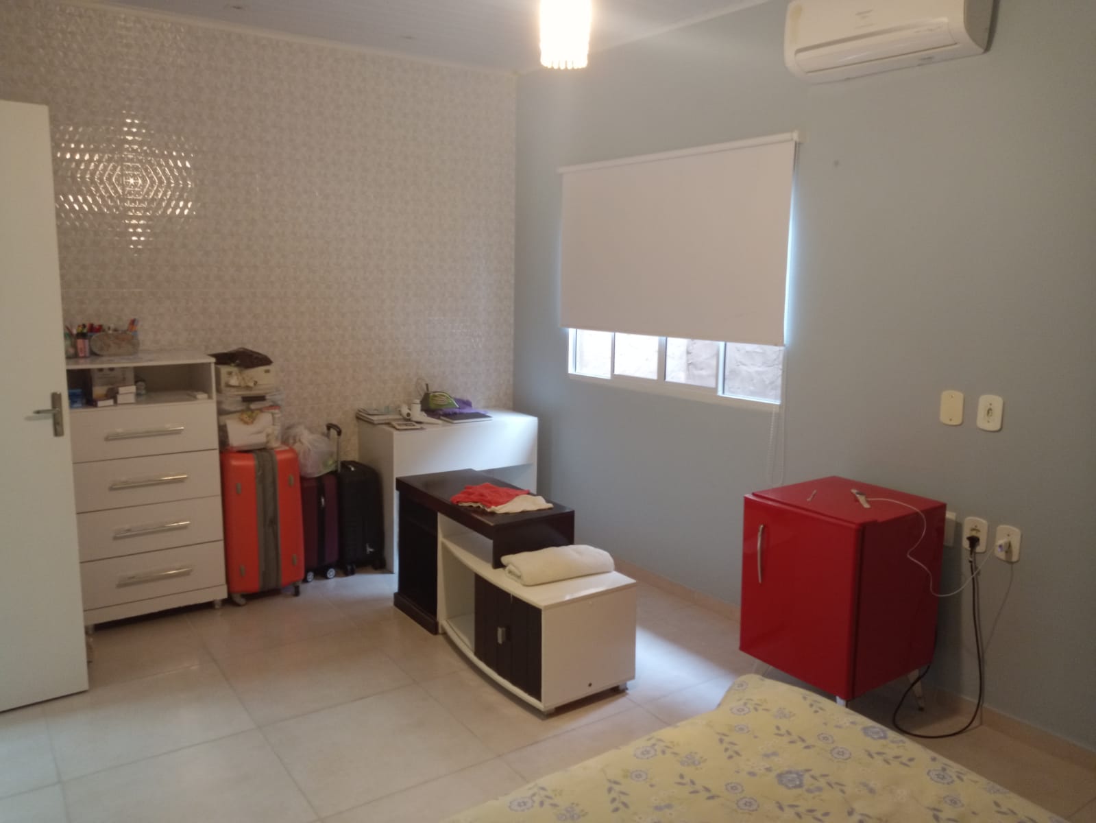 Imagem Casa com 3 Quartos à Venda, 200 m²em siqueira - fortaleza