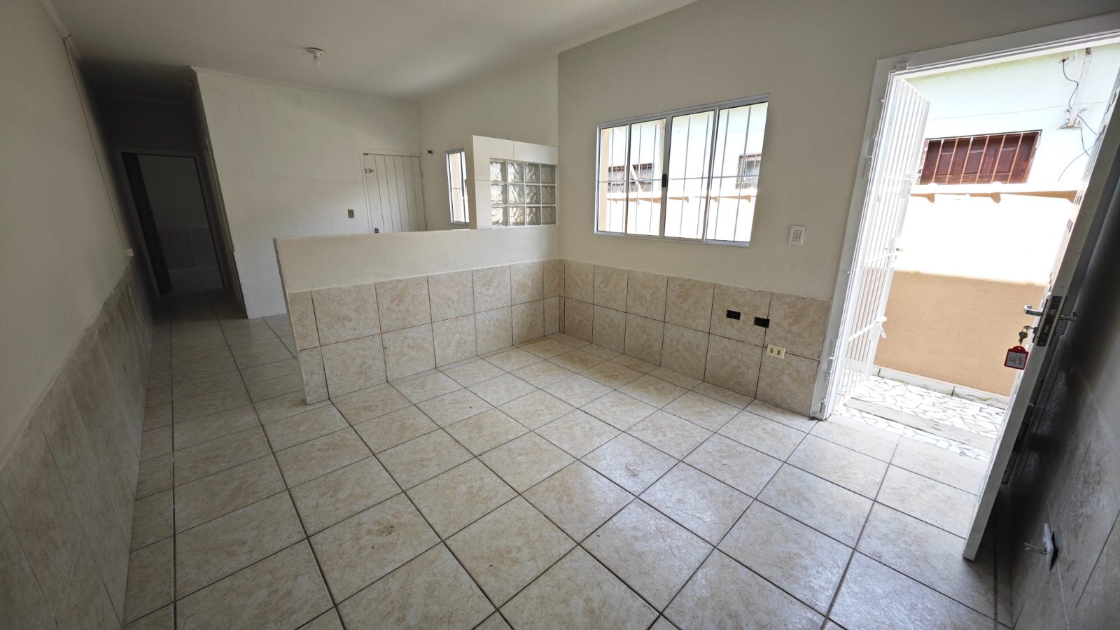 Imagem Casa com 2 Quartos à Venda, 61 m² em Balneário Santa Eugênia - Mongaguá Imagem Casa com 2 Quartos à Venda, 61 m² em Balneário Santa Eugênia - Mongaguá