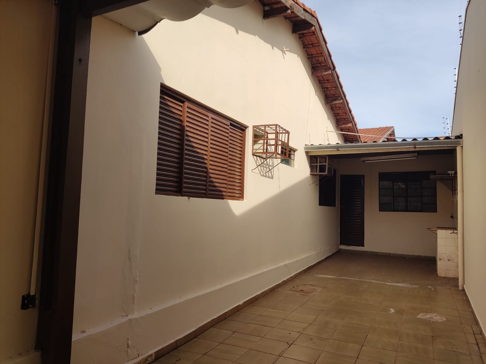 Imagem Casa com 3 Quartos à Venda, 103 m² em Vila Planalto - Campo Grande Imagem Casa com 3 Quartos à Venda, 103 m² em Vila Planalto - Campo Grande