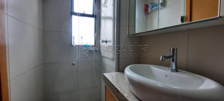 Imagem Apartamento com 2 Quartos à Venda, 60 m² em Encruzilhada - Recife