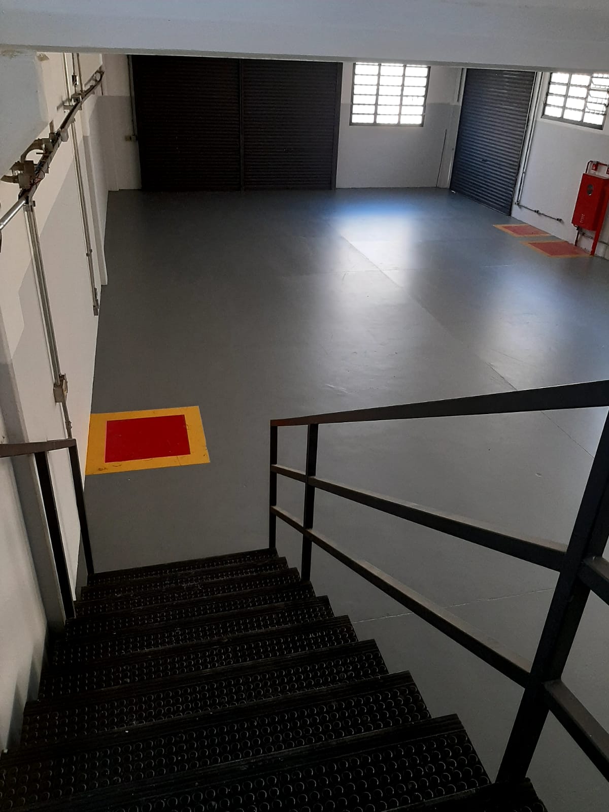 Imagem Galpão para Alugar, 903 m²em Tamboré - Barueri Imagem Galpão para Alugar, 903 m²em Tamboré - Barueri