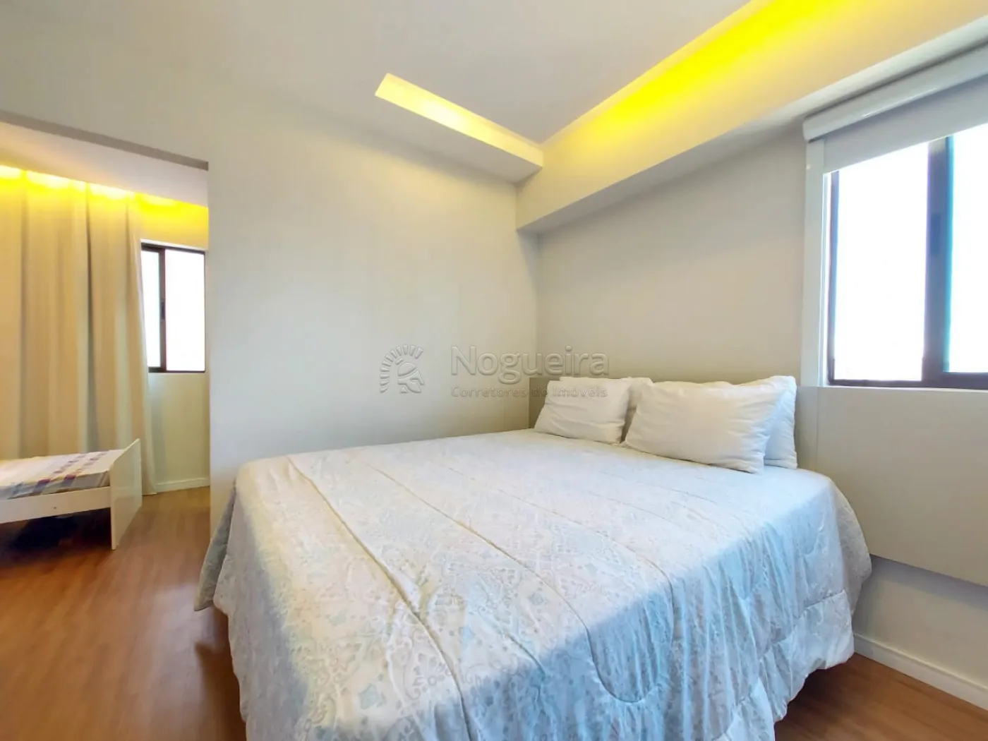 Imagem Apartamento com 3 Quartos à Venda, 81 m²em Candeias - Jaboatão dos Guararapes