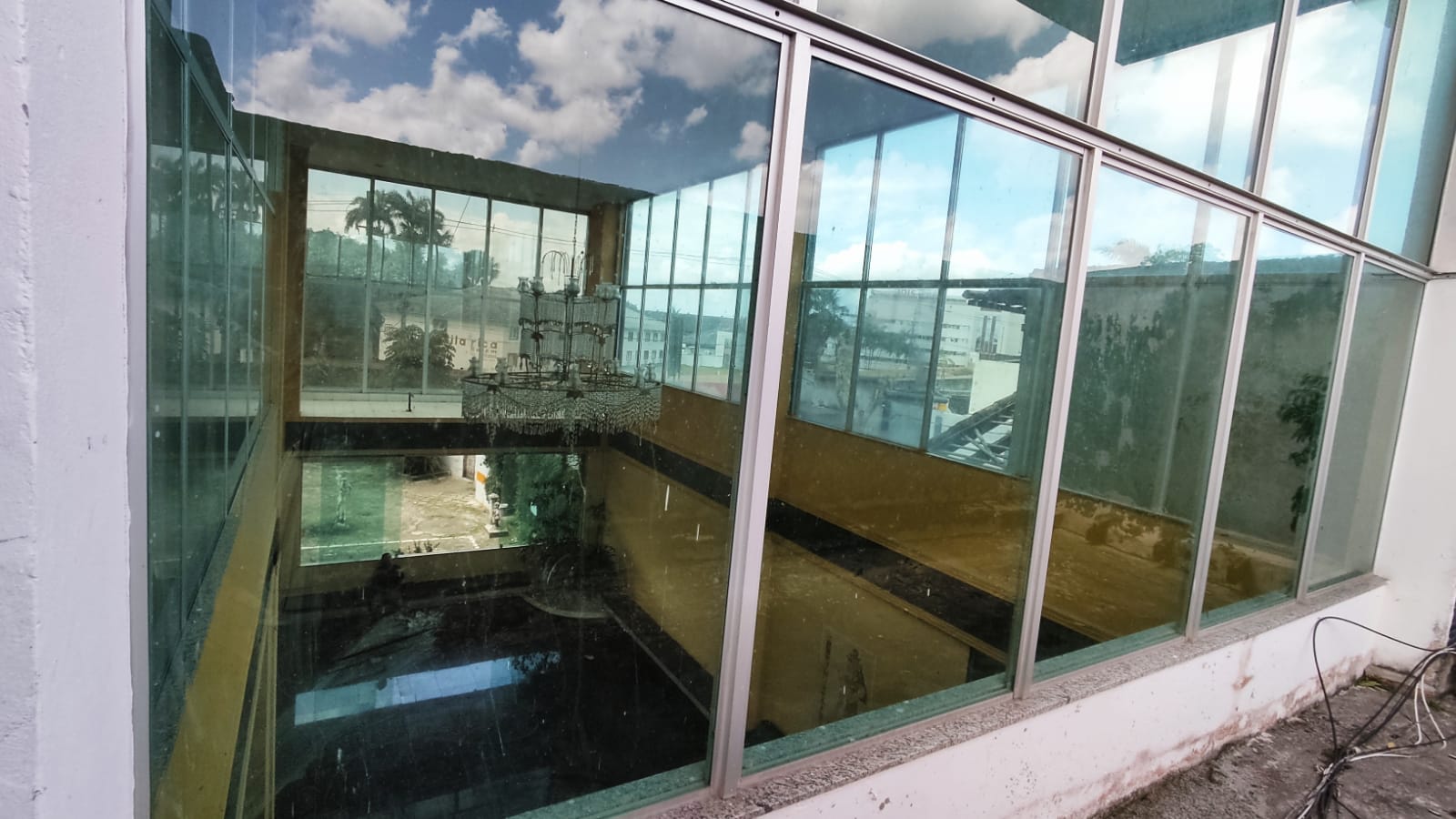 Imagem Imóvel Comercial para Alugar, 5 m²em Val-de-Cães - Belém