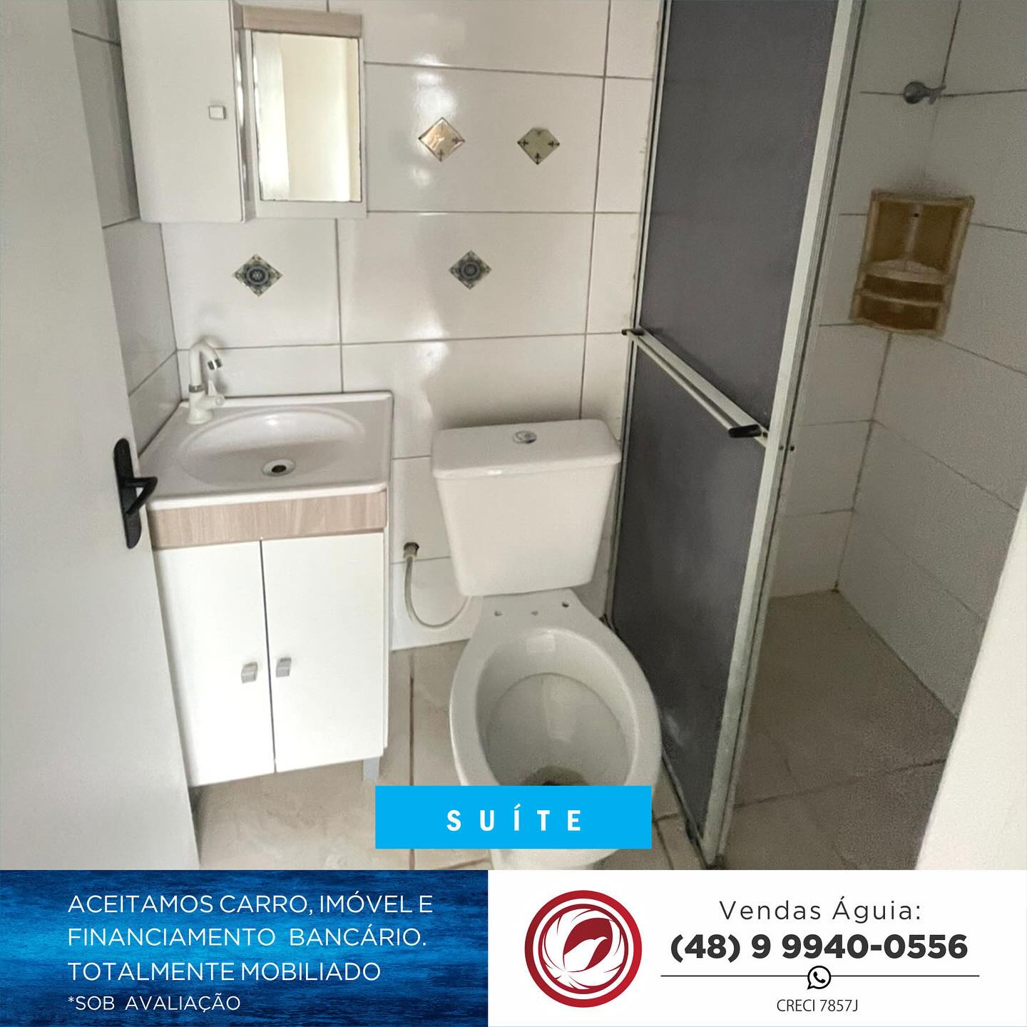 Imagem Apartamento com 3 Quartos à Venda, 65 m² em Centro - Florianópolis Imagem Apartamento com 3 Quartos à Venda, 65 m² em Centro - Florianópolis