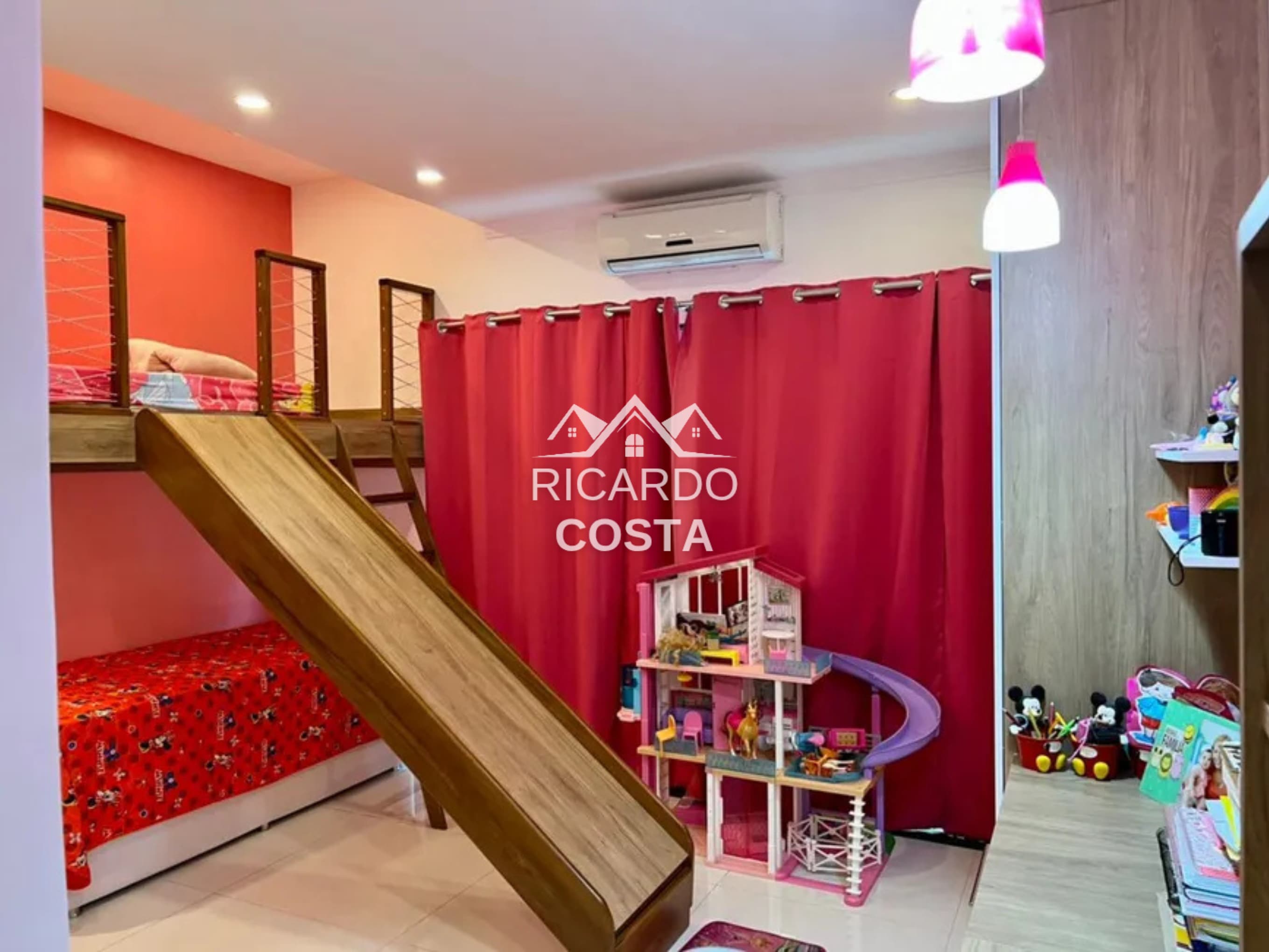 Imagem Casa de Condomínio com 3 Quartos à Venda ou Locação, 310 m² em Jacarepaguá - Rio de Janeiro