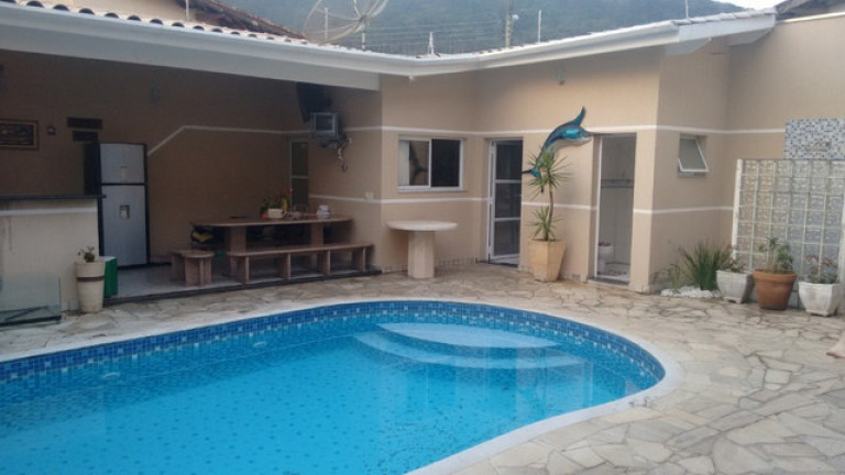 Imagem Sobrado com 5 Quartos à Venda, 305 m² em Cidade Jardim - Caraguatatuba