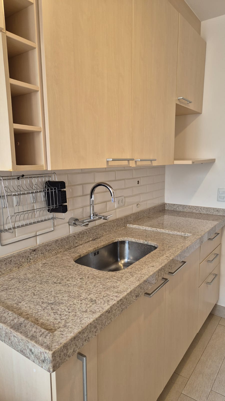 Imagem Apartamento com 2 Quartos à Venda, 70 m²em GLEBA PALHANO-LAGO IGAPÓ - LONDRINA