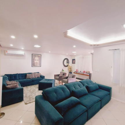 Imagem Casa de Condomínio com 4 Quartos à Venda, 300 m² em Flores - Manaus