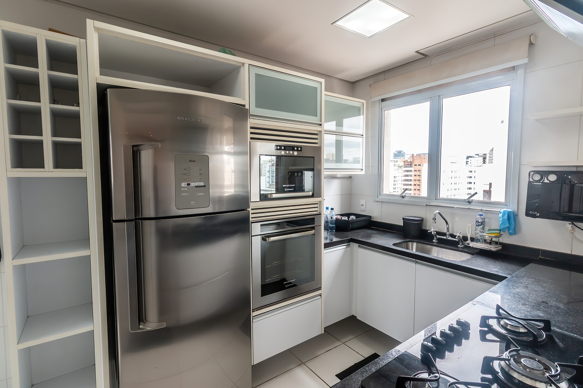 Imagem Apartamento com 2 Quartos para Alugar, 97 m² em Jardim Europa - São Paulo