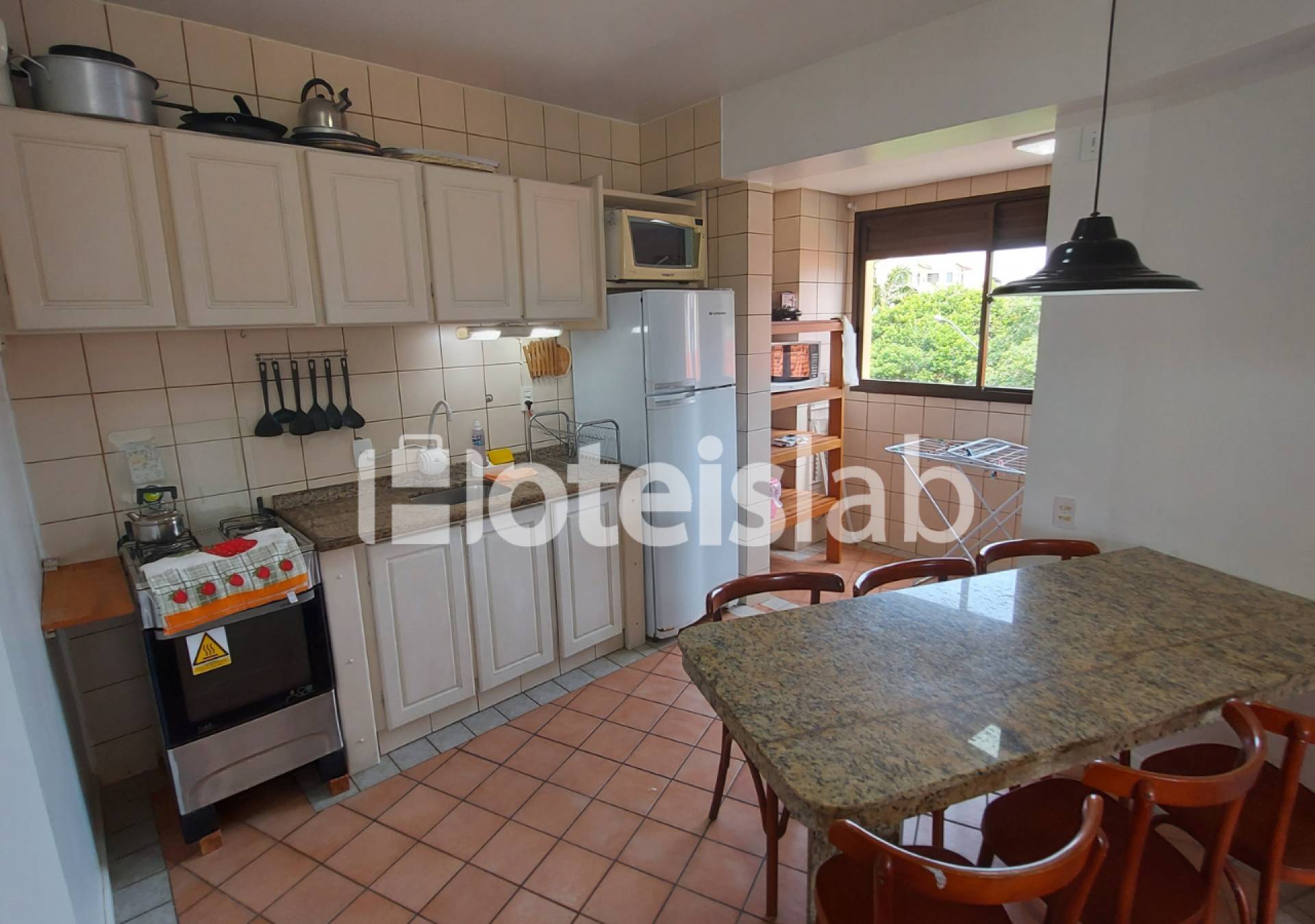 Imagem Apartamento com 2 Quartos à Venda, 96 m²em Canasvieiras - Florianópolis