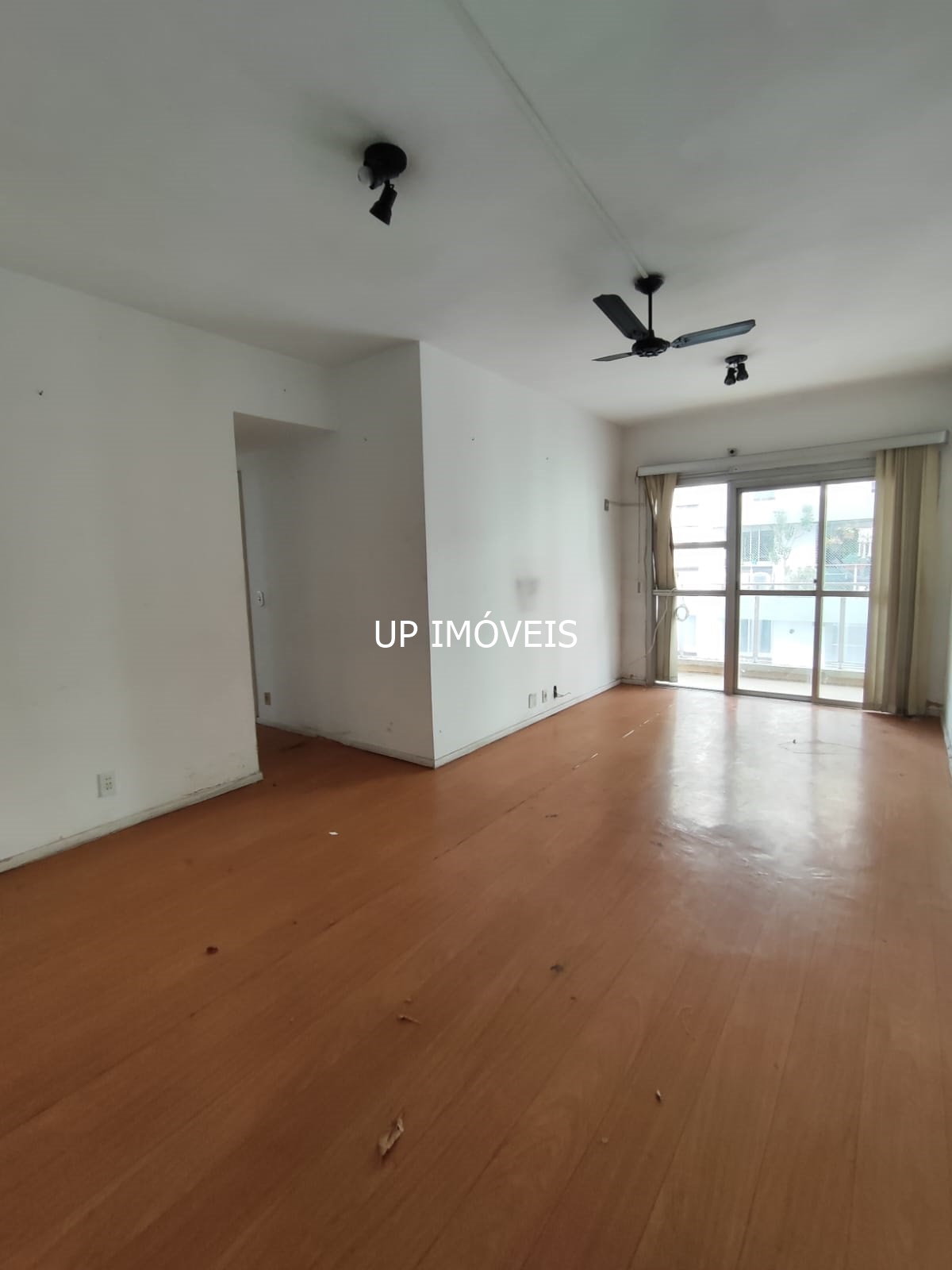 Imagem Apartamento com 3 Quartos à Venda, 80 m²em Tijuca - Rio de Janeiro Imagem Apartamento com 3 Quartos à Venda, 80 m²em Tijuca - Rio de Janeiro
