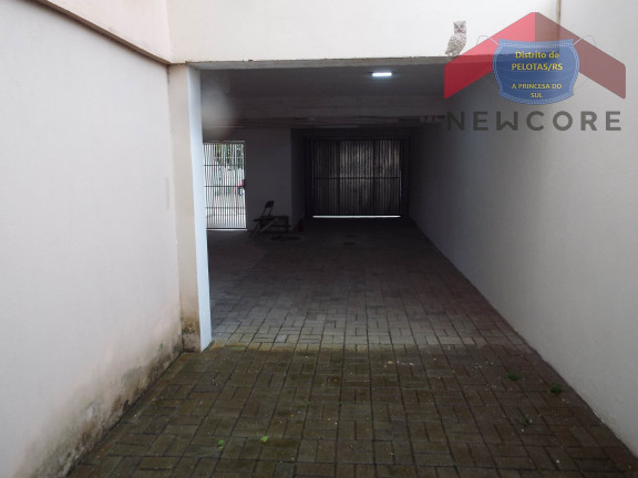 Imagem Apartamento com 2 Quartos à Venda, 45 m² em Porto - Pelotas