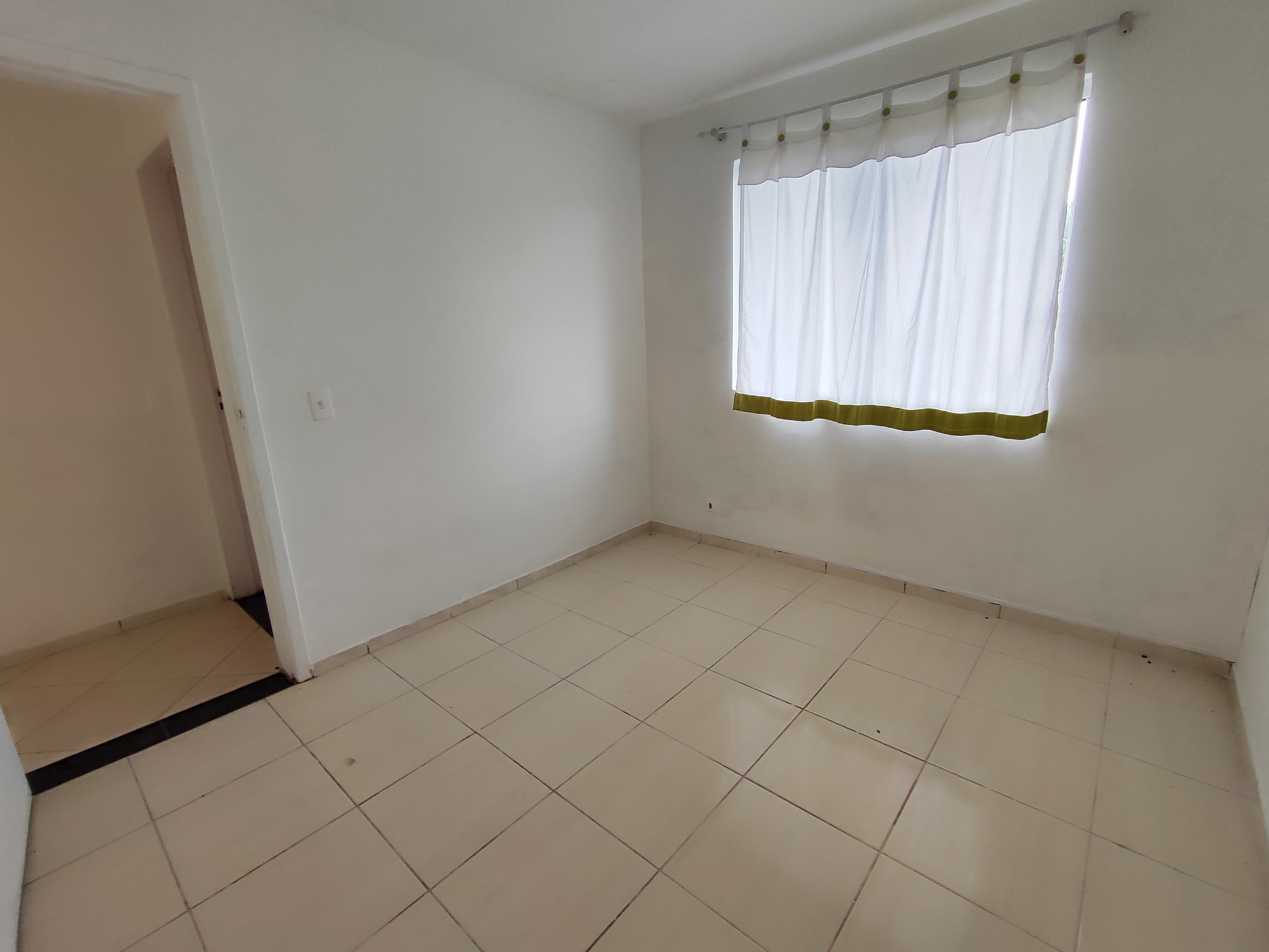 Imagem Casa com 3 Quartos à Venda, 51 m²em Embu - Colombo